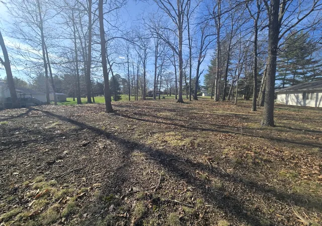 Photo 2 of Land for sale at 000 Fox Crk, Mt Vernon, IL 62864 | MLS# 12596496 | Listing updated on 2026-07-22