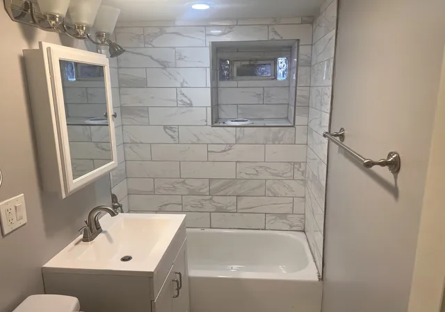 Homes for sale in Chicago, IL | 611 E 50Th Pl, Chicago, IL 60615 | MLS# 12596802