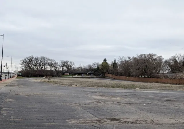 Photo 3 of Land for sale at 15260 S Cicero Ave, Oak Forest, IL 60452 | MLS# 12596913 | Listing updated on 2026-09-01