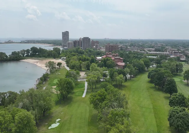 4th image of 6730 S South Shore Dr #604, Chicago, IL 60649 | MLS# 12597268