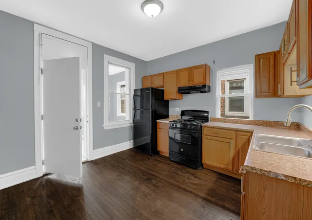 4th image of 7227 S Michigan Ave, Chicago, IL 60619 | MLS# 12597509
