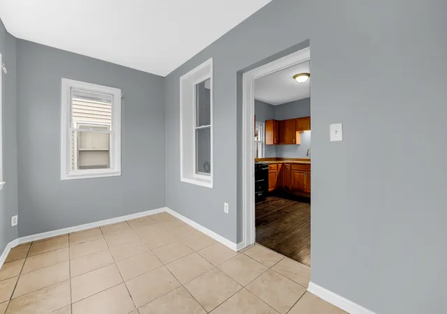 5th image of 7227 S Michigan Ave, Chicago, IL 60619 | MLS# 12597509