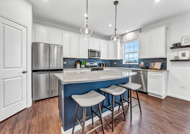 4th image of 238 Teerling Cir, New Lenox, IL 60451 | MLS# 12597762