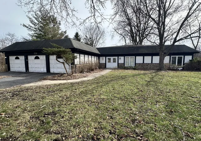 Photo 1 of Single family home for sale at 2507 Lincoln Ave, Long Grove, IL 60047 | MLS# 12597999 | Listing updated on 2026-04-29