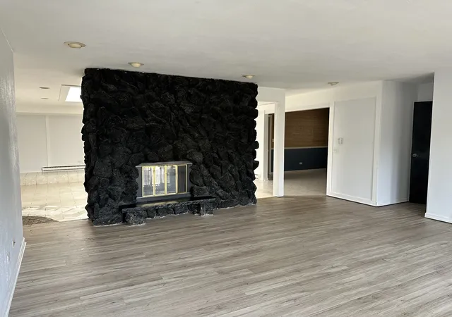 Photo 3 of Single family home for sale at 2507 Lincoln Ave, Long Grove, IL 60047 | MLS# 12597999 | Listing updated on 2026-04-29