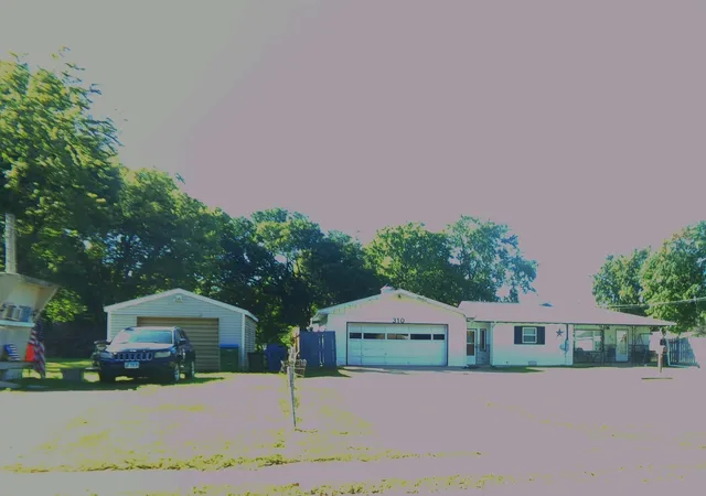 Photo 3 of Single family home for sale at 310 Martin Rd, Rock Falls, IL 61071 | MLS# 12598115 | Listing updated on 2026-10-05