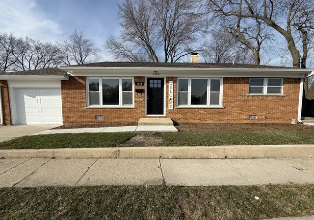 Photo 1 of Sale Pending at 1534 E Palatine Rd, Palatine, IL 60074 | MLS# 12598206 | Listing updated on 2026-09-18