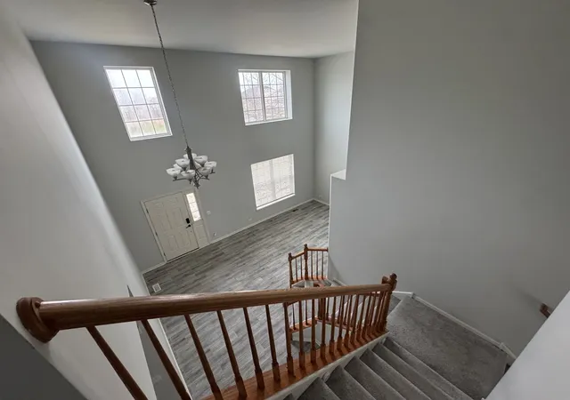 5th image of 801 Parkside Ln, Yorkville, IL 60560 | MLS# 12598255
