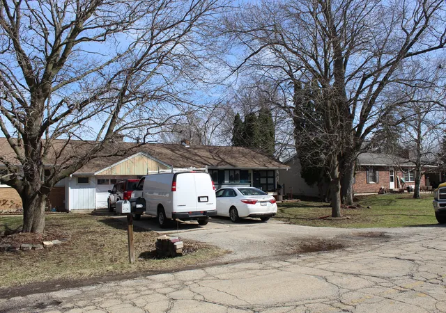 Photo 2 of Multi family home for sale at 402 N East St, Somonauk, IL 60552 | MLS# 12598443 | Listing updated on 2026-04-25