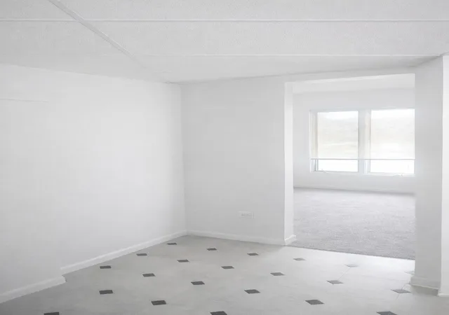 Photo 4 of Condo for sale at 1050 Holbrook Rd #I, Homewood, IL 60430 | MLS# 12598796 | Listing updated on 2026-10-08