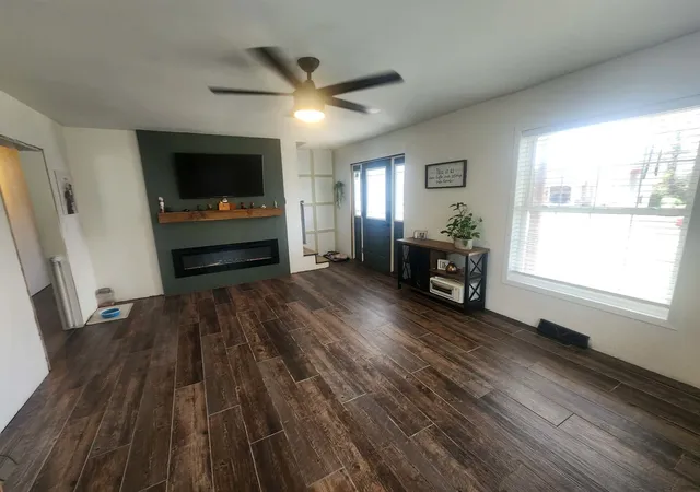 Photo 2 of Sale Pending at 908 N 13th Street, Herrin, IL 62948 | MLS# 12599392 | Listing updated on 2026-09-01