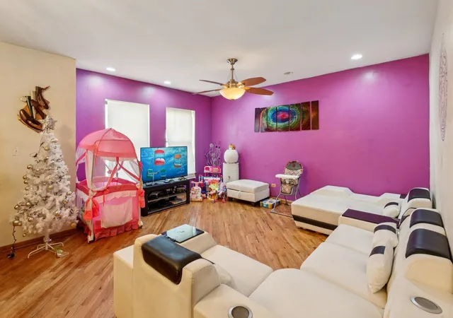 3rd image of 5016 S Prairie Ave #1, Chicago, IL 60615 | MLS# 12599397