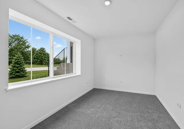 4th image of 168 E Berkshire Dr, Crystal Lake, IL 60014 | MLS# 12599655