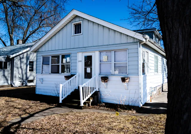 1st image of 2531 28th St, Rock Island, IL 61201 | MLS# 12599679