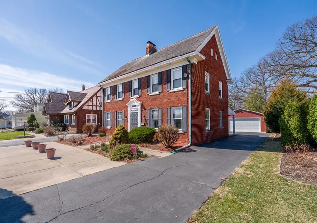 Photo 2 of Sale Pending at 2210 30th Street, Rock Island, IL 61201 | MLS# 12600076 | Listing updated on 2026-07-29