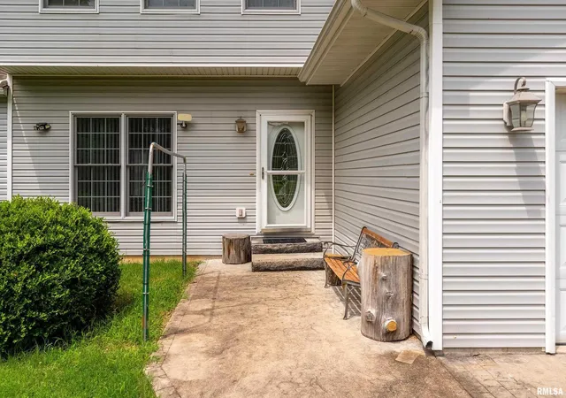 Photo 4 of Single family home for sale at 141 Pump Sta Rd, Makanda, IL 62958 | MLS# 12600135 | Listing updated on 2026-09-23