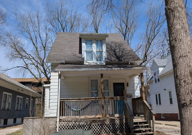 Photo 1 of Single family home for sale at 706 W High St, Urbana, IL 61801 | MLS# 12600159 | Listing updated on 2026-09-12
