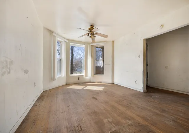 Homes for sale in Chicago, IL | 7241 S Yale Ave, Chicago, IL 60621 | MLS# 12600193