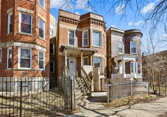Homes for sale in Chicago, IL | 7241 S Yale Ave, Chicago, IL 60621 | MLS# 12600193