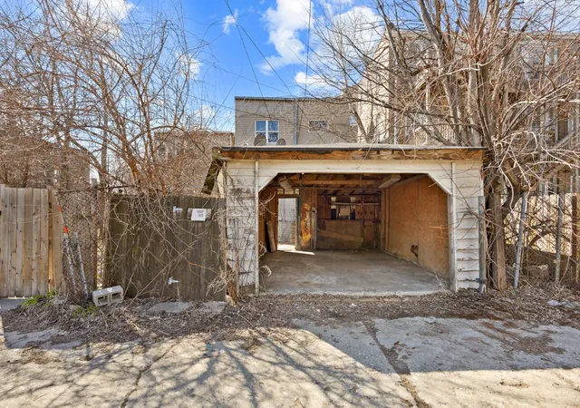Homes for sale in Chicago, IL | 7241 S Yale Ave, Chicago, IL 60621 | MLS# 12600193