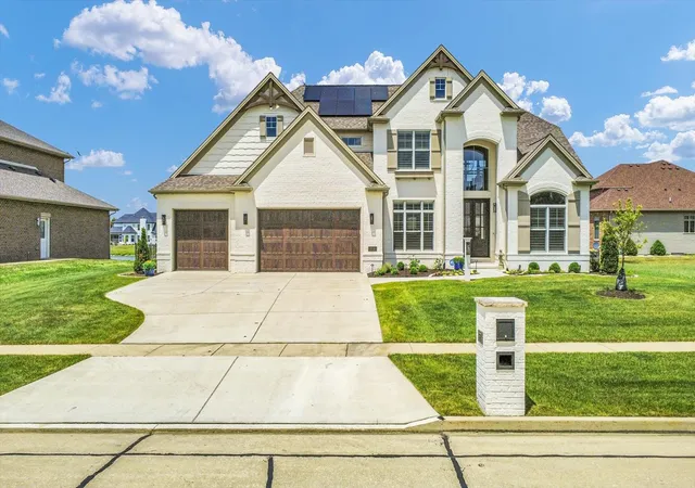 5th image of 604 Cayman Wy, Savoy, IL 61874 | MLS# 12600447