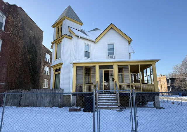 Homes for sale in Chicago, IL | 7700 S Lowe Ave, Chicago, IL 60620 | MLS# 12600884