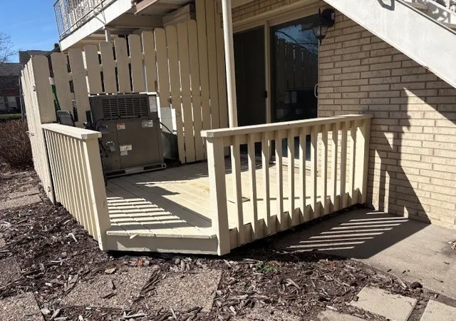 Homes for sale in Moline, IL | 930 17th St #14, Moline, IL 61265 | MLS# 12600895