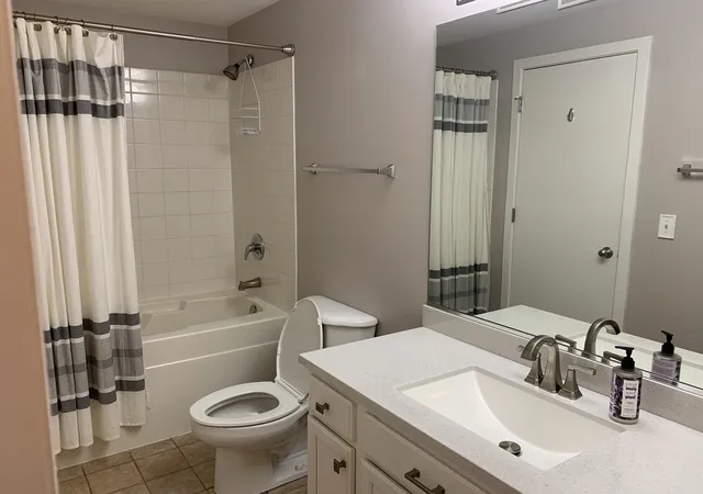 16th image of 208 W Washington St #1403, Chicago, IL 60606 | MLS# 12600927