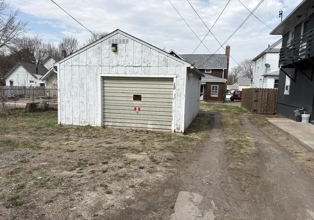 Homes for sale in Moline, IL | 2428 5th Ave, Moline, IL 61265 | MLS# 12601198