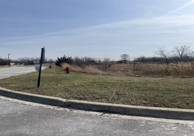 1st image of 1055 E Grand Ave, Lindenhurst, IL 60046 | MLS# 12601261