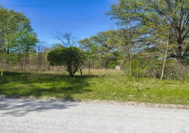 Photo 1 of Land for sale at 2240 S 15000 Road E, Pembroke Twp, IL 60958 | MLS# 12601309 | Listing updated on 2026-09-30