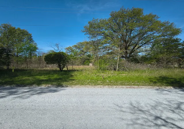 Photo 2 of Land for sale at 2240 S 15000 Road E, Pembroke Twp, IL 60958 | MLS# 12601309 | Listing updated on 2026-09-30