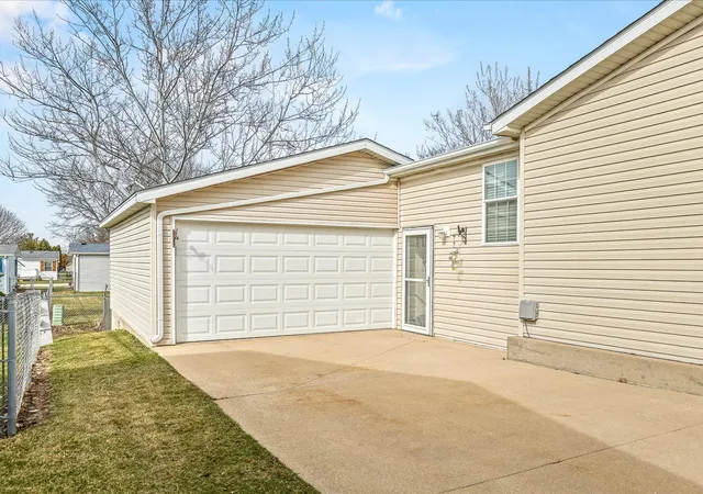 33rd image of 5410 Autumnash Ln, Machesney Park, IL 61115 | MLS# 12601349