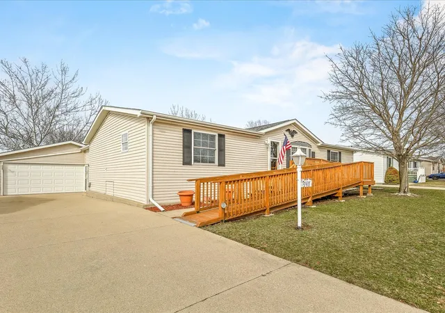 4th image of 5410 Autumnash Ln, Machesney Park, IL 61115 | MLS# 12601349