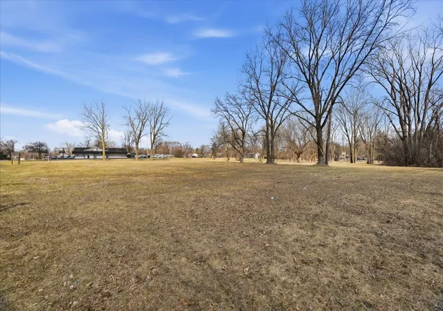 4th image of (Undisclosed), Waukegan, IL 60085 | MLS# 12601427