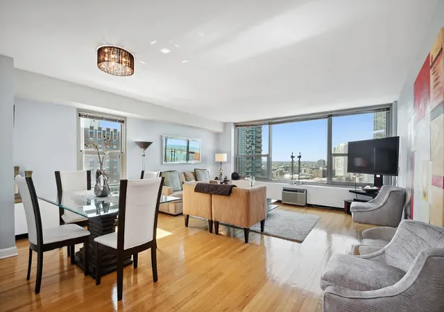 Homes for sale in Chicago, IL | 3600 N Lake Shore Dr #1624, Chicago, IL 60613 | MLS# 12601873