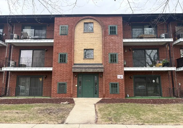 1st image of 7006 W 98th St #1B, Chicago Ridge, IL 60415 | MLS# 12602133
