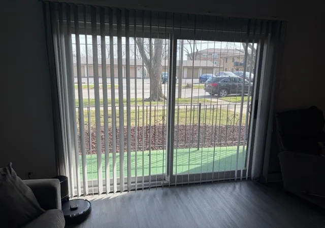 3rd image of 7006 W 98Th St, Chicago Ridge, IL 60415