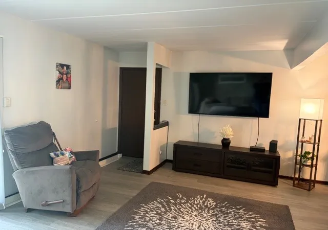 4th image of 7006 W 98Th St, Chicago Ridge, IL 60415