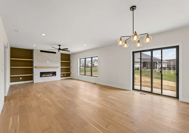 Photo 3 of Single family home for sale at 1206 Willowgrove Ln, Mahomet, IL 61853 | MLS# 12602206 | Listing updated on 2026-10-06