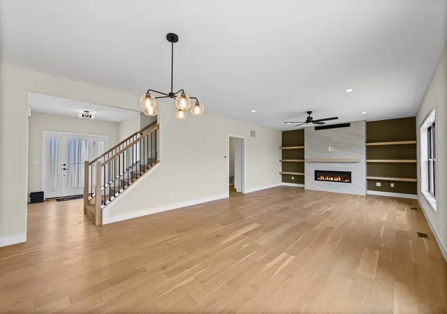 Photo 4 of Single family home for sale at 1206 Willowgrove Ln, Mahomet, IL 61853 | MLS# 12602206 | Listing updated on 2026-10-06