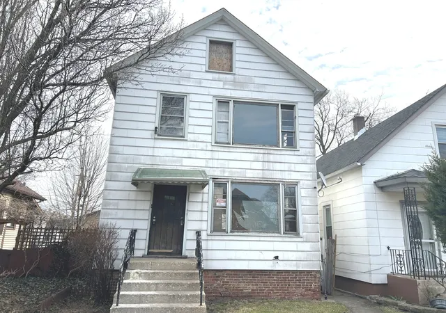 1st image of 12557 Ann St, Blue Island, IL 60406 | MLS# 12602260