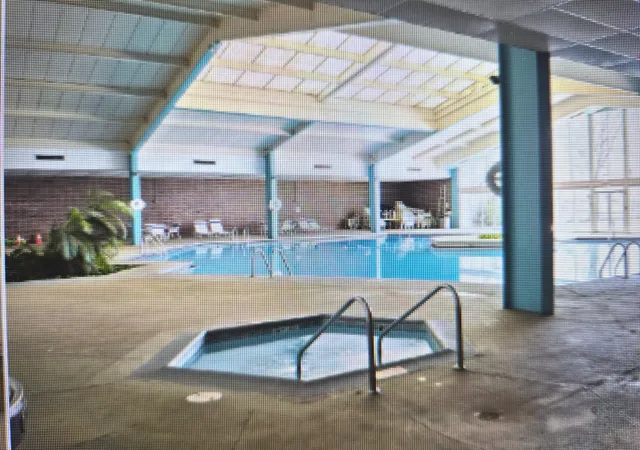 2nd image of 3925 Triumvera Dr, Glenview, IL 60025