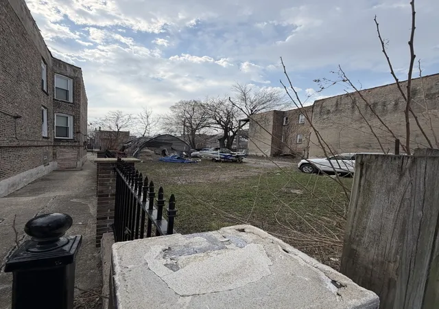 Photo 1 of Sale Pending at 4021 W Jackson Blvd, Chicago, IL 60624 | MLS# 12602537 | Listing updated on 2026-08-20