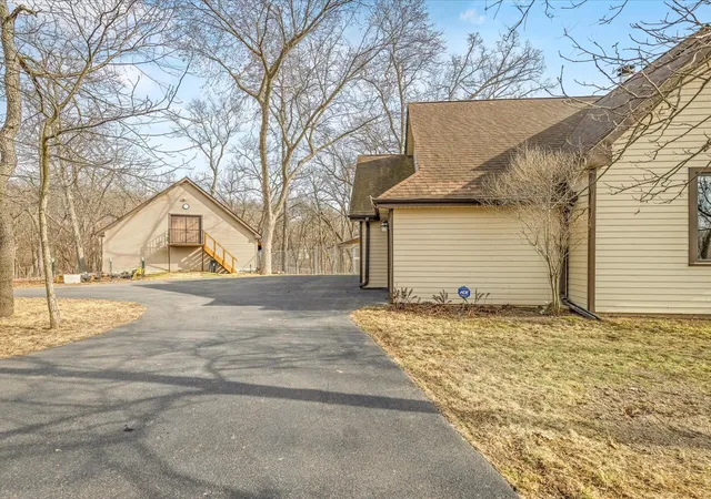 Photo 4 of Single family home for sale at 24-114 Lake Carroll Blvd, Lanark, IL 61046 | MLS# 12602818 | Listing updated on 2026-07-05