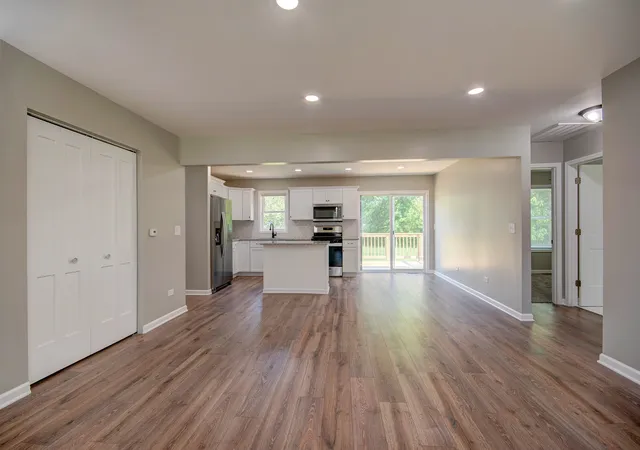 Photo 3 of Single family home for sale at 394 W 3rd Street, Braidwood, IL 60408 | MLS# 12602834 | Listing updated on 2026-05-07