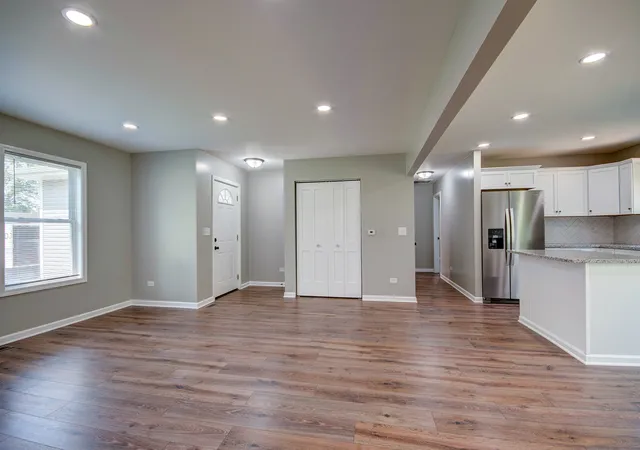 Photo 4 of Single family home for sale at 394 W 3rd Street, Braidwood, IL 60408 | MLS# 12602834 | Listing updated on 2026-05-07