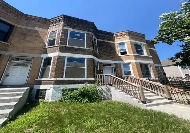 1st image of 6756 S Lafayette Ave, Chicago, IL 60621 | MLS# 12603054