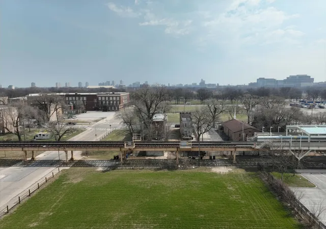 Homes for sale in Chicago, IL | 5415 S Prairie Ave, Chicago, IL 60615 | MLS# 12603145
