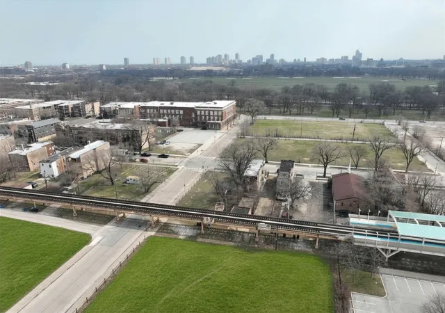 Homes for sale in Chicago, IL | 5415 S Prairie Ave, Chicago, IL 60615 | MLS# 12603145